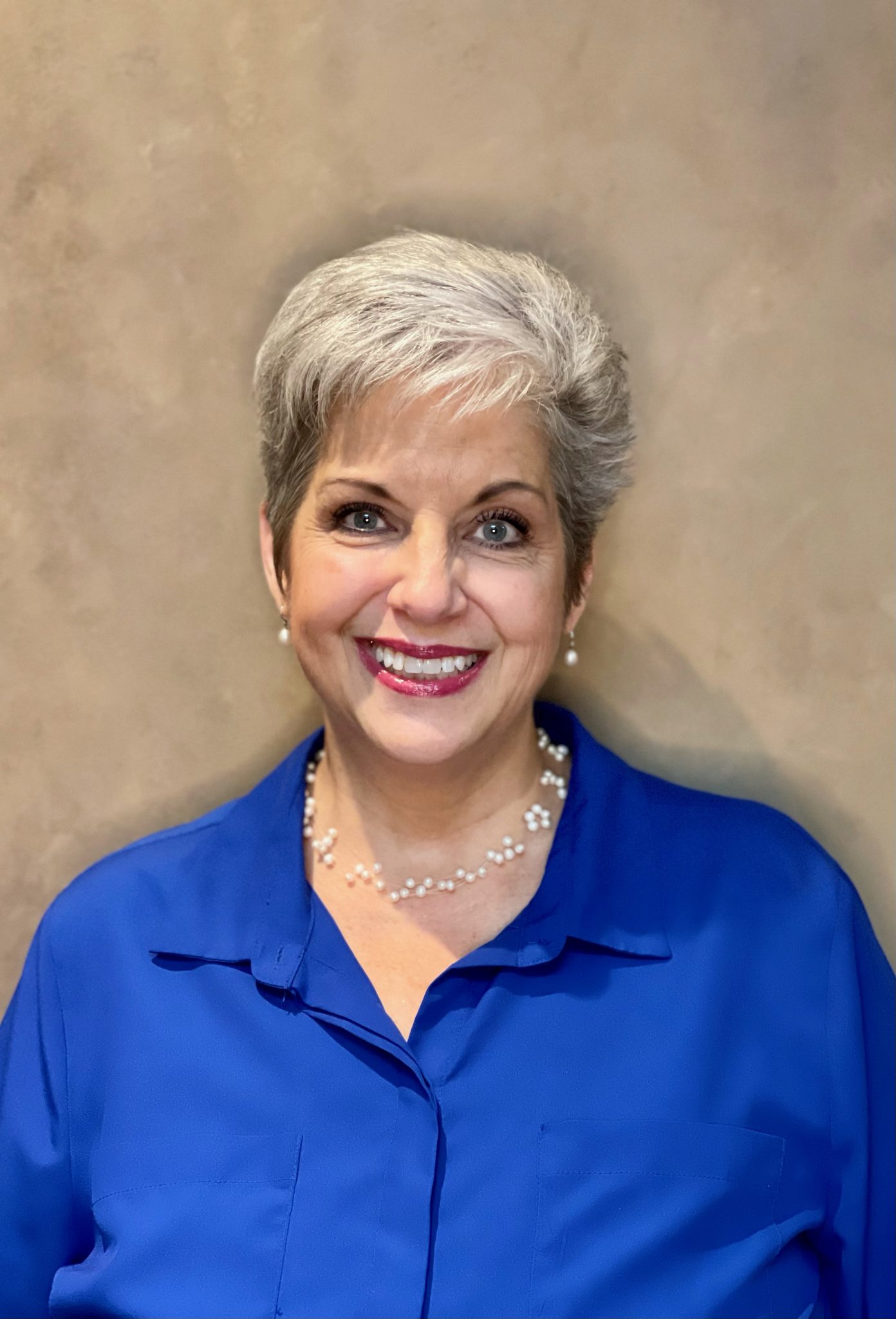 About Us Dentist in Avon, IN